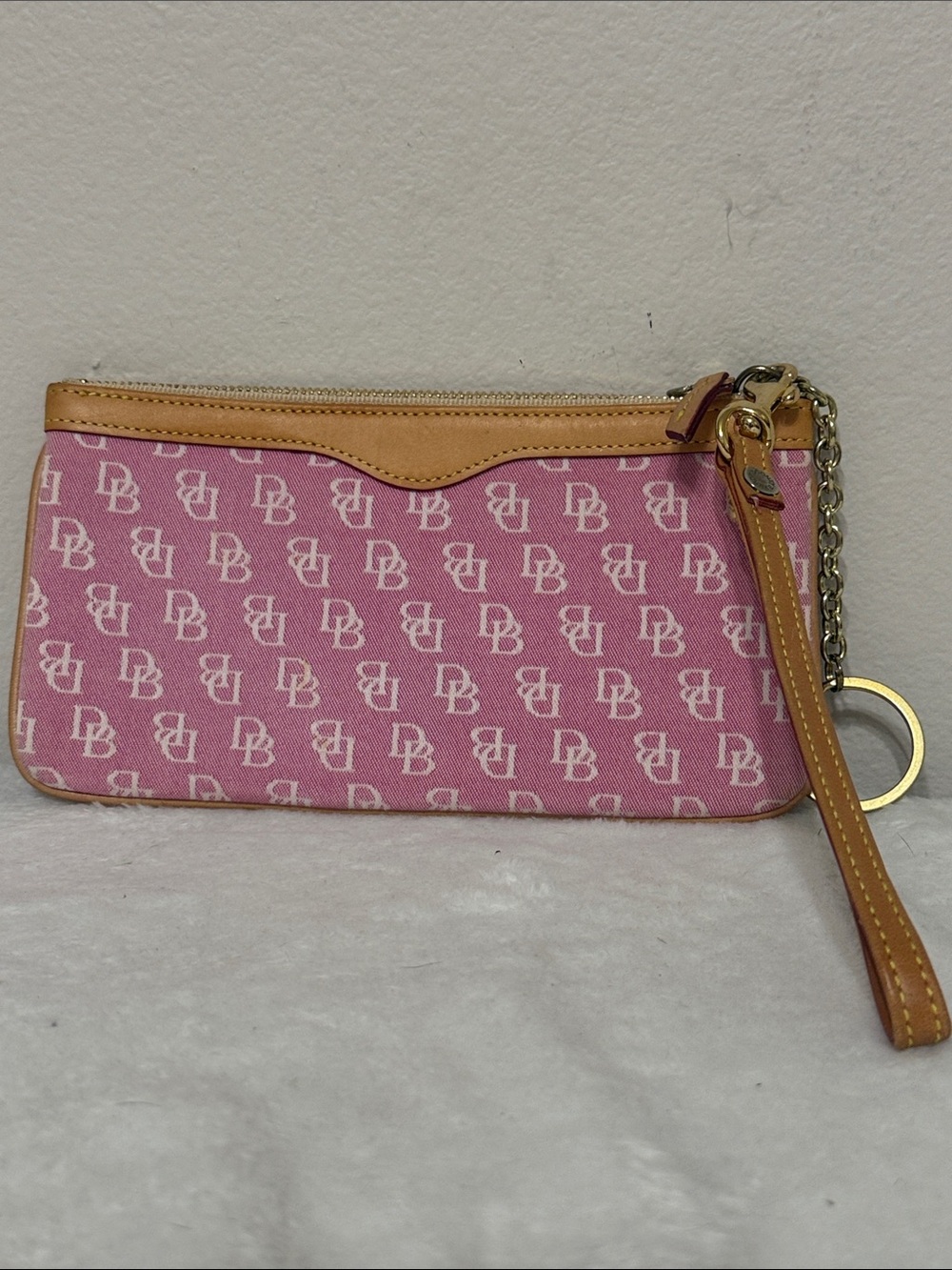 Dooney & Bourke Pink Signature Wristlet with Tan Trim